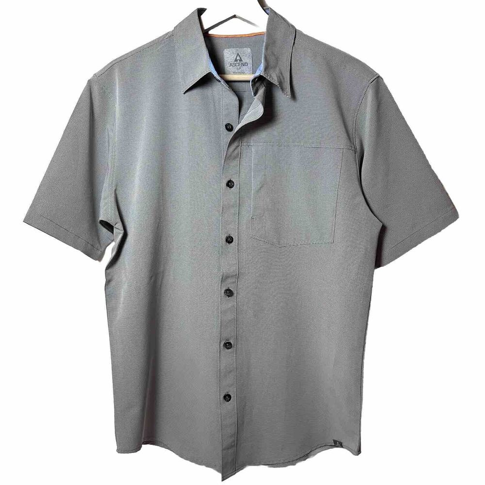 Ascend Shirt Mens Gray Outdoor Hiking Camp Casual Snap Pocket Short Sleeve Small